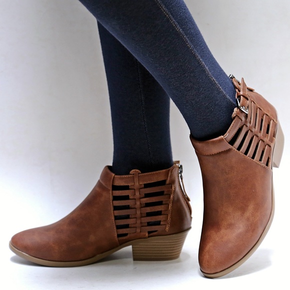 New Brown Side Cutout Western Ankle Booties Boots - Picture 2 of 3